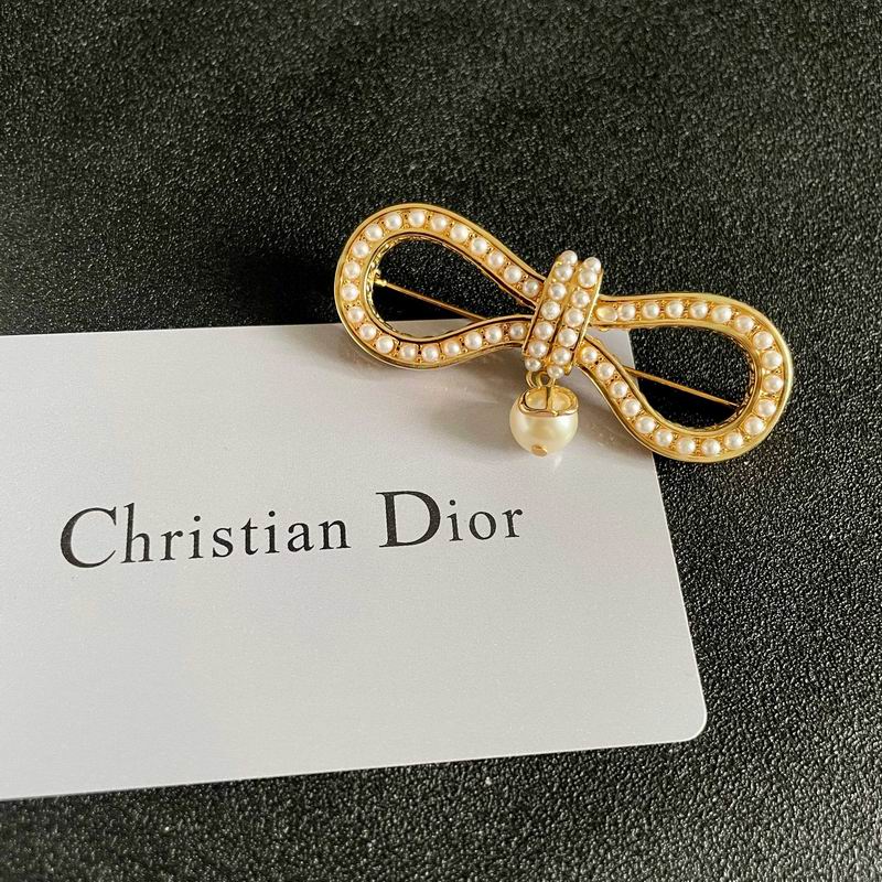 Dior Brooch 05yxs01